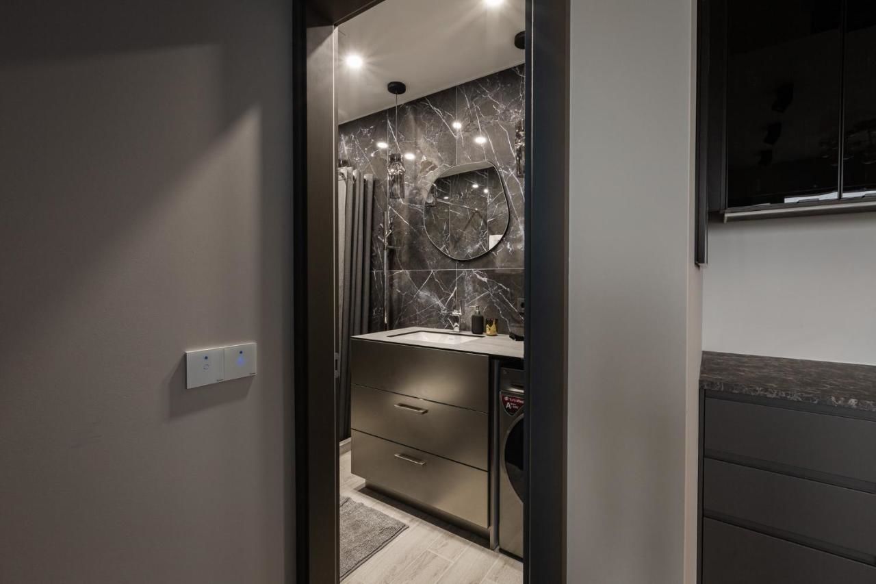 Апартаменты Brand New James Bond City Center Вильнюс-24